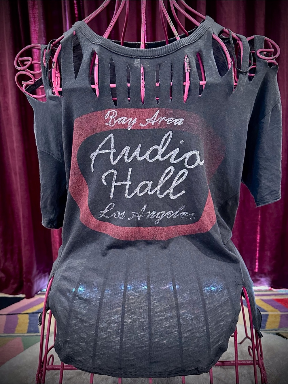 Vintage Free People Black Graphic Cutout Cold-Shoulder Tee